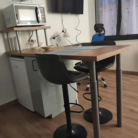 Superbe T2 Proche Cathedrale Et Loire Tours