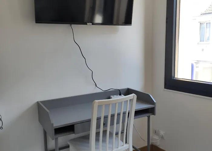 Superbe T2 Proche Cathedrale Et Loire شقة